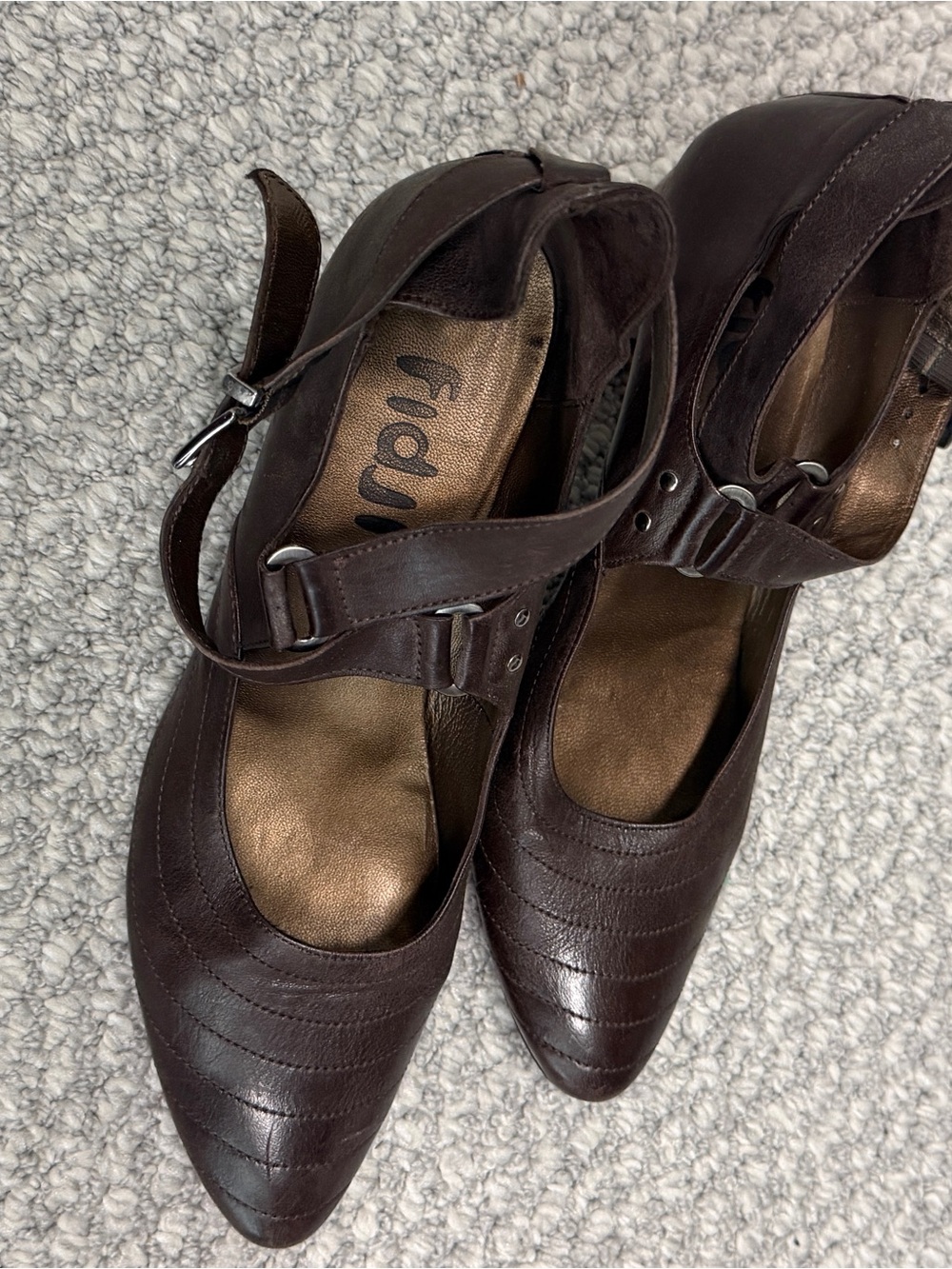 Fidji Dark Brown Shoes EU 39